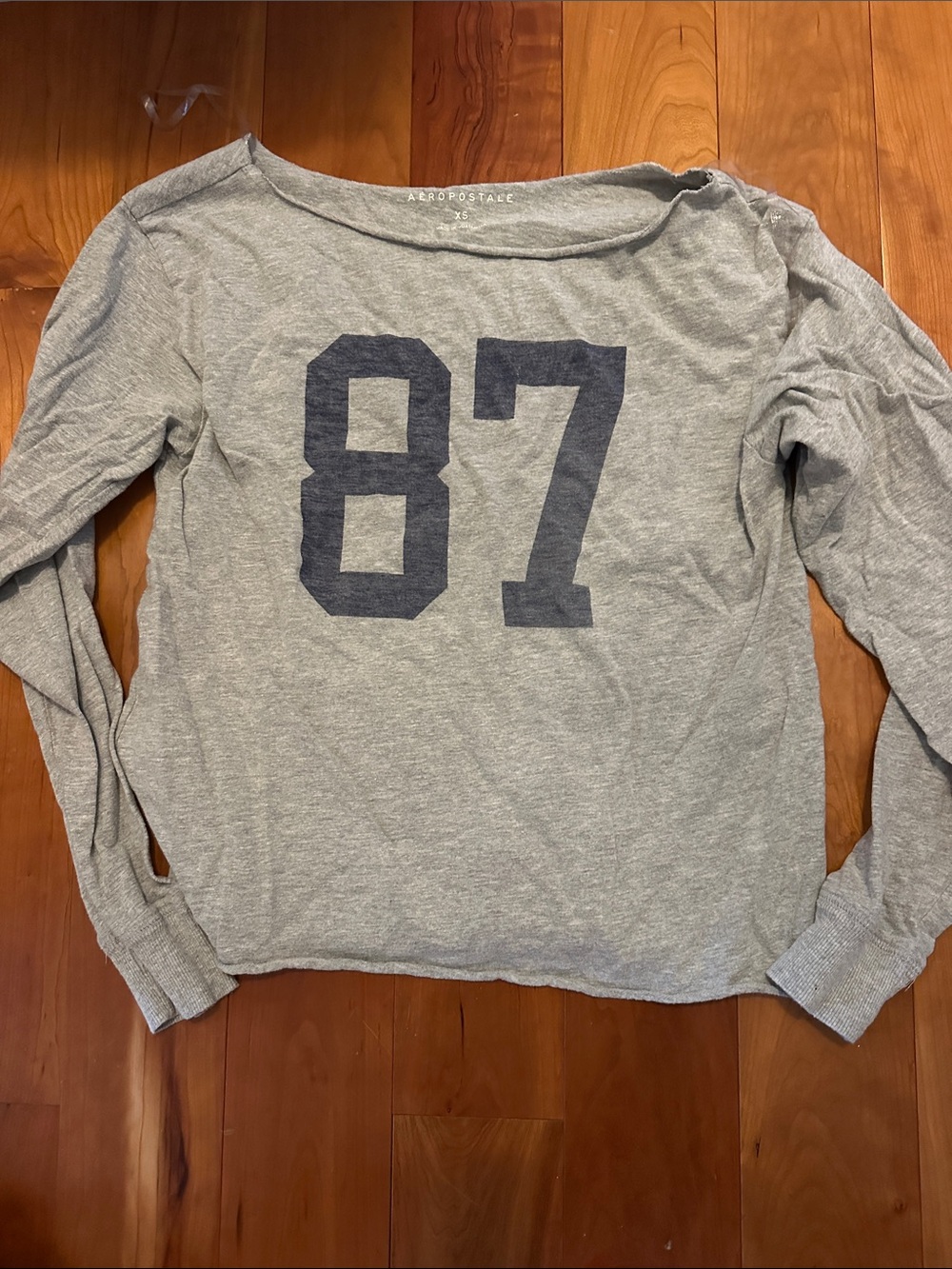 Aeropostale Gray Long Sleeve Top with Navy 87 Graphic